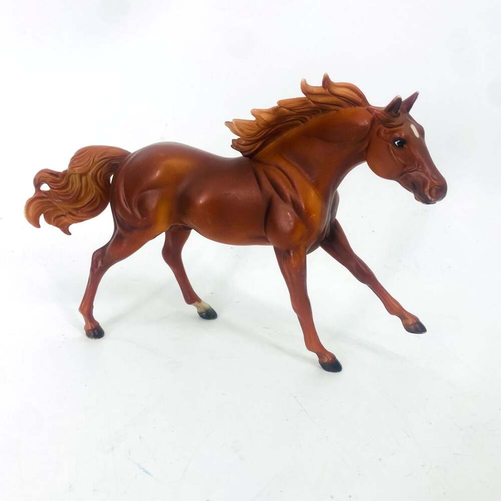 Breyer Reeves Chestnut Stallion Traditional Model Horse Vintage Brown Figurine